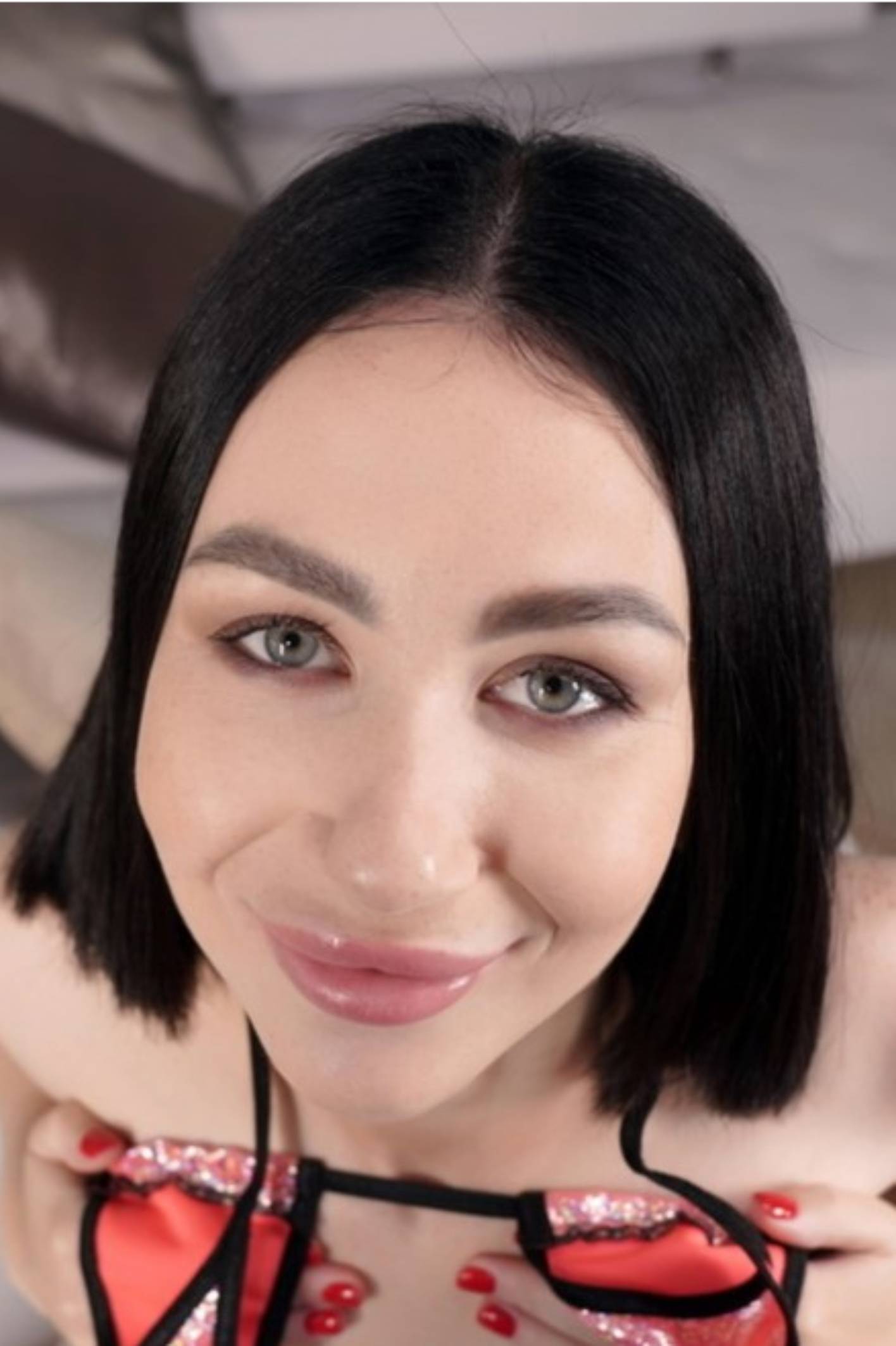 Vivien Grace VR porn